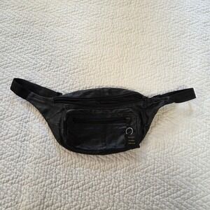 Buxton Black Cashmere Lamb Skin Leather Fanny Pack Waist Bag Adjustable Strap